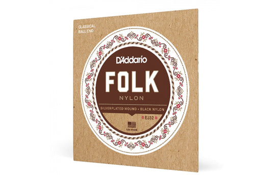 أوتار جيتار كلاسيكي من D'Addario EJ32 ذات توتر عادي وطرف كروي من النايلون الشفاف/الفضي