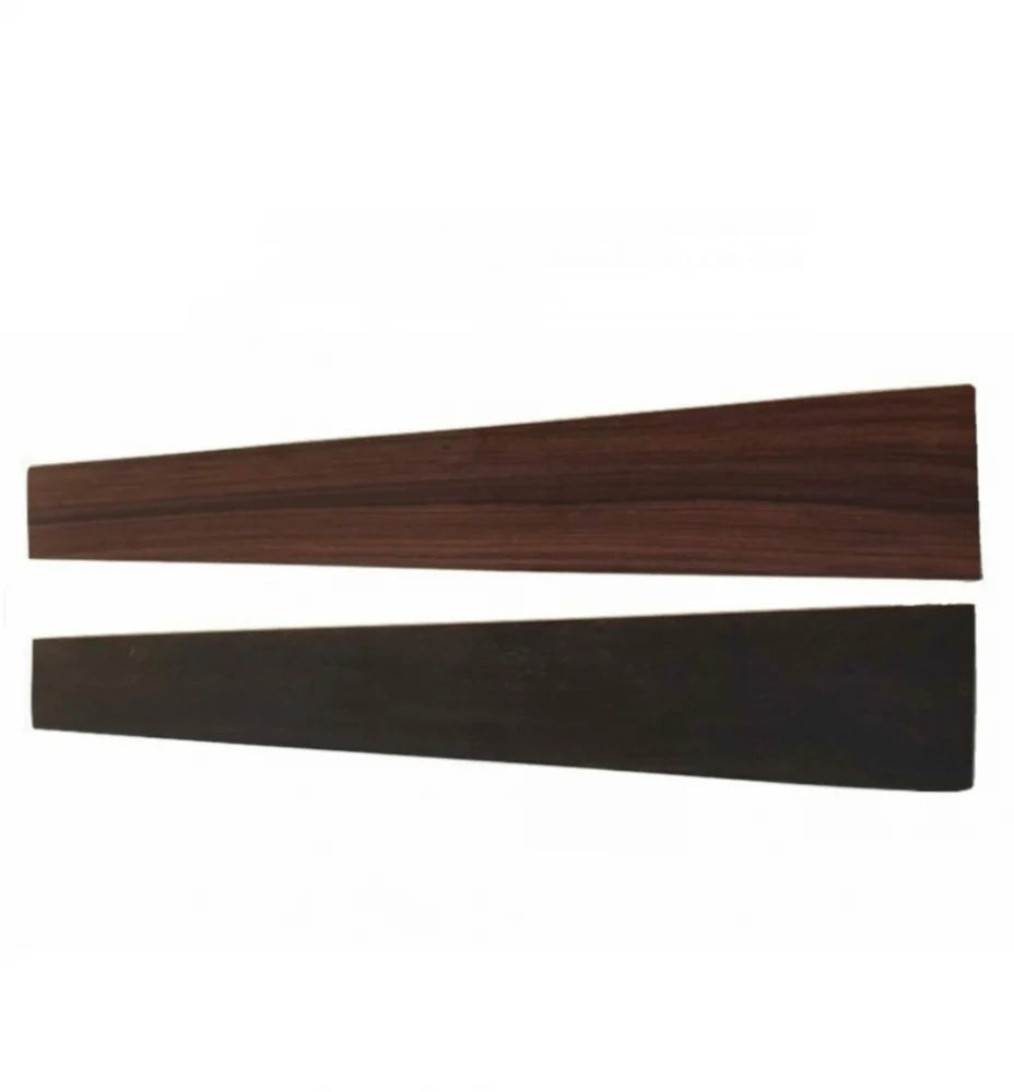 Oud fingerboard made of ebony and rosewood.