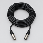 Single coiled Peavey PV100 low-Z microphone cable with its two connector ends shown.